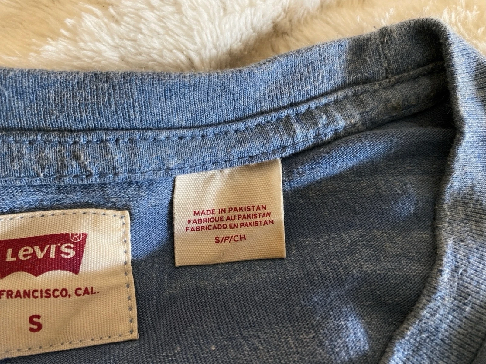 T-shirt Levi’s azul mesclado listrado homem S 100% algodão logo vermelho casual – photo 5